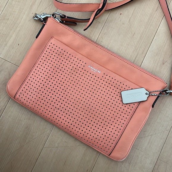 COACH crossbody bag Coral - Picture 4 of 12